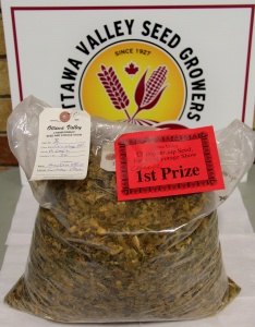 A bag of dried grass with a prize sign on it.