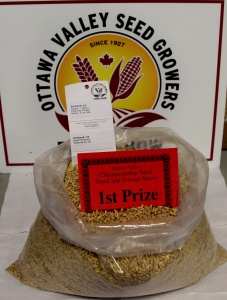 A bag of grain sitting on top of the table.